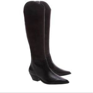 Shultz Black boots